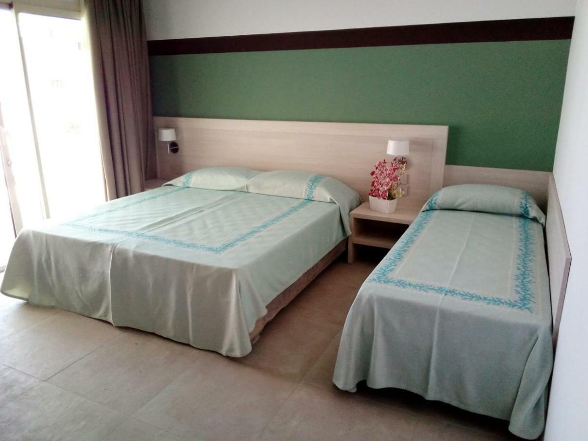 Club Esse Cala Bitta Otel Baja Sardinya Dış mekan fotoğraf