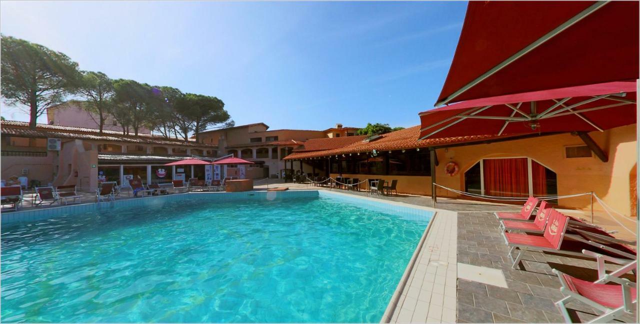 Club Esse Cala Bitta Otel Baja Sardinya Dış mekan fotoğraf